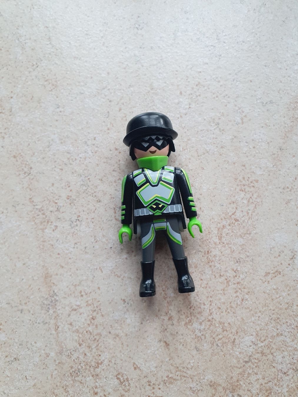 Playmobil Spielzeuge: Playmobil Figur Superheld – Gebraucht aus Herznach von _.Puch._