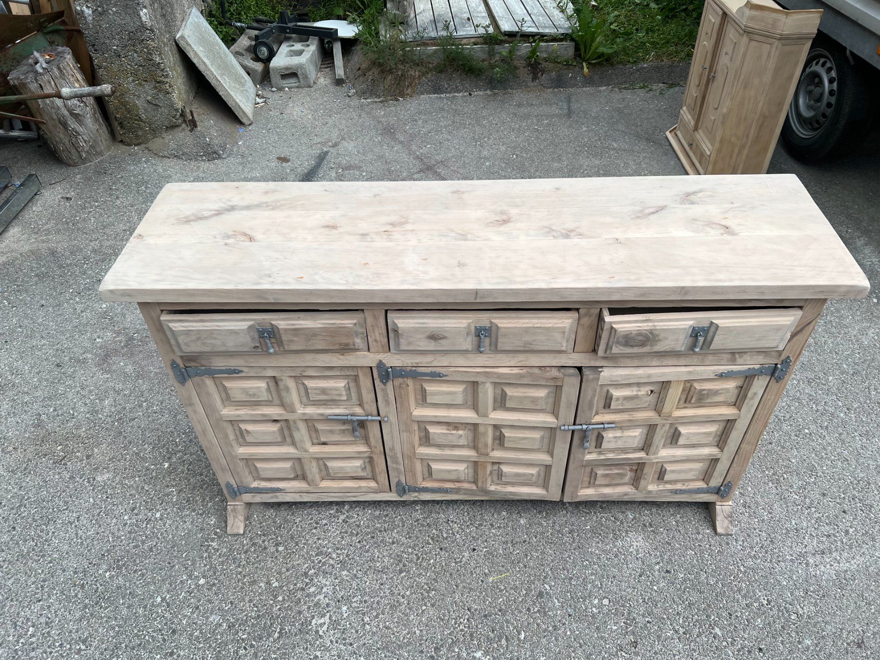Kommoden: ART 1117-J Meuble espagnol à chaussures sablé – Gebraucht aus Pont-La-Ville von BCMGLEAL 1