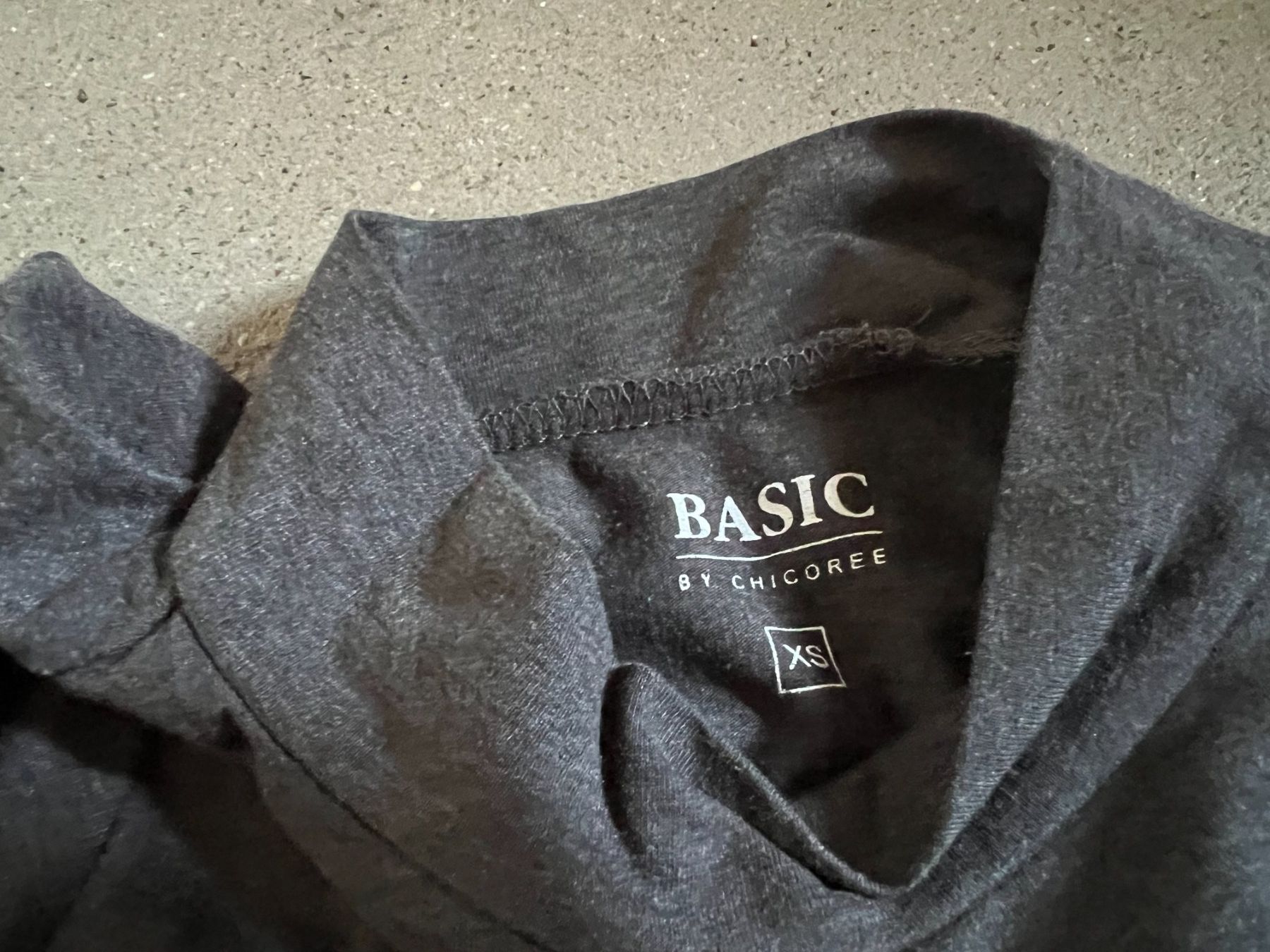 Pulls & Sweat-shirts: Langarmshirt Basic by Chicoree dunkelgrau Grösse XS – D'occasion à Märstetten par Twikech 1