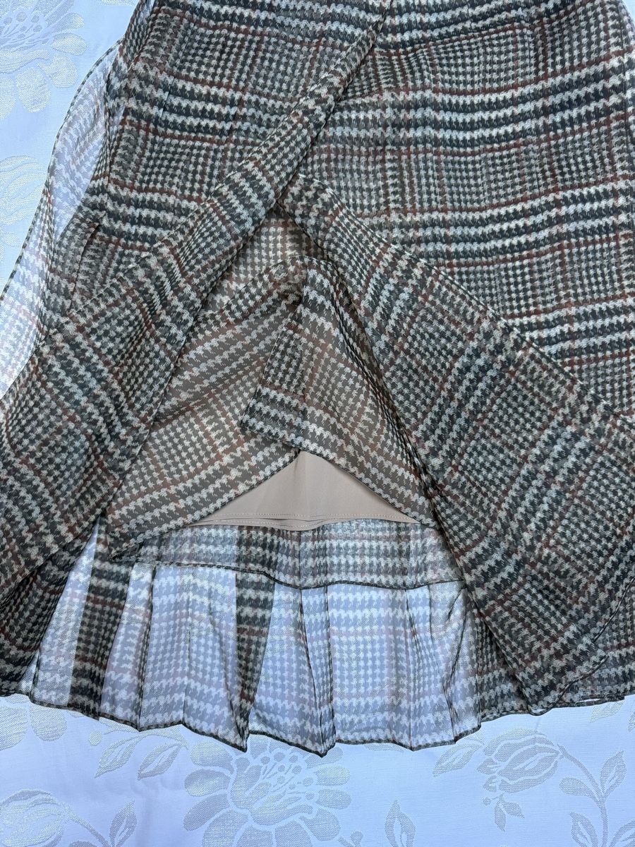 Brunello Cucinelli Gonne: Brunello Cucinelli skirt new 5700$ – Nuovo e nell'imballaggio originale da Barna venduto da orbuyorcry 8