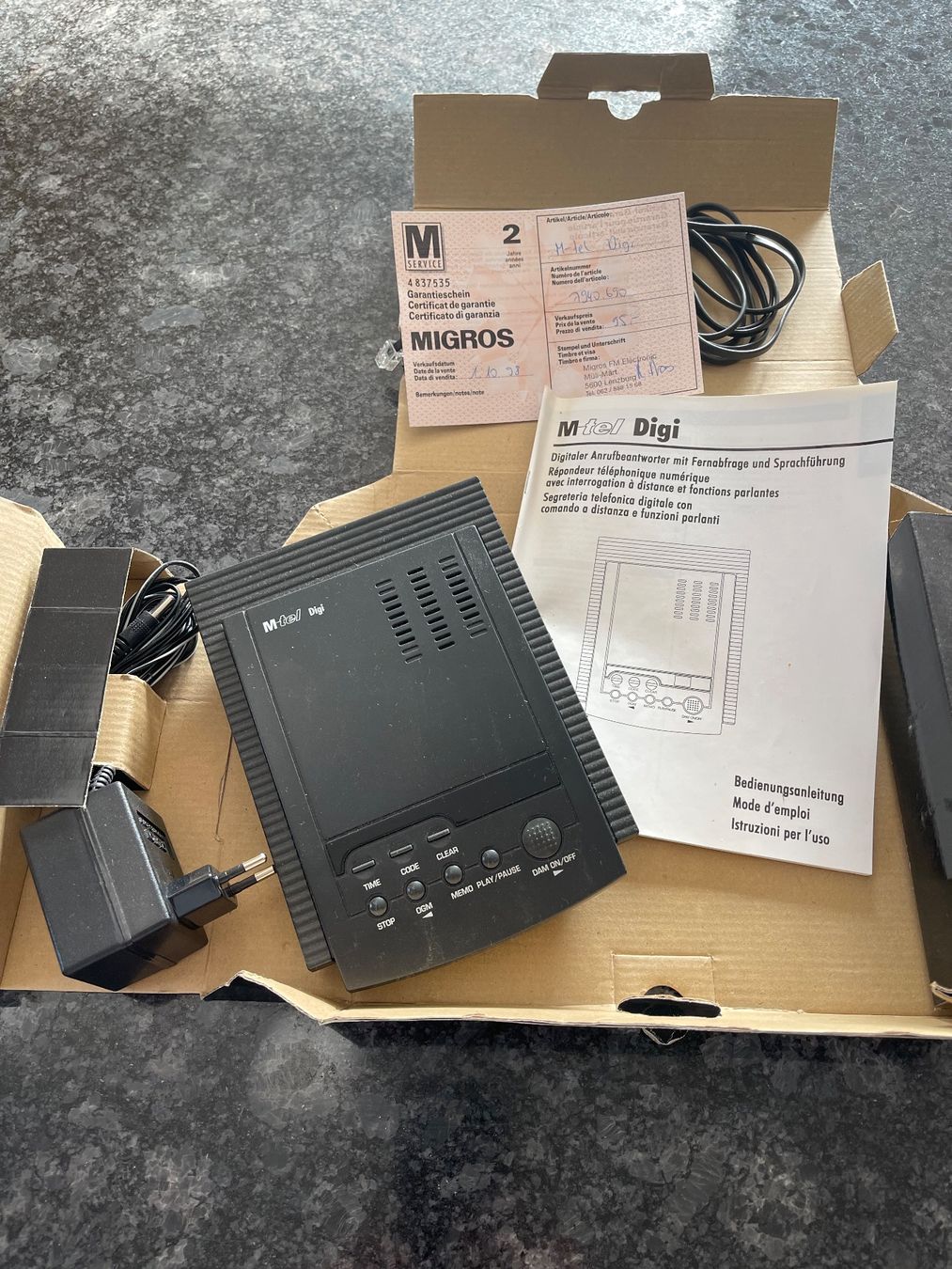 Registratori: Digitaler Anrufbeantworter M-Tel Digi – Usato da Oberkulm venduto da Moonsrock 1