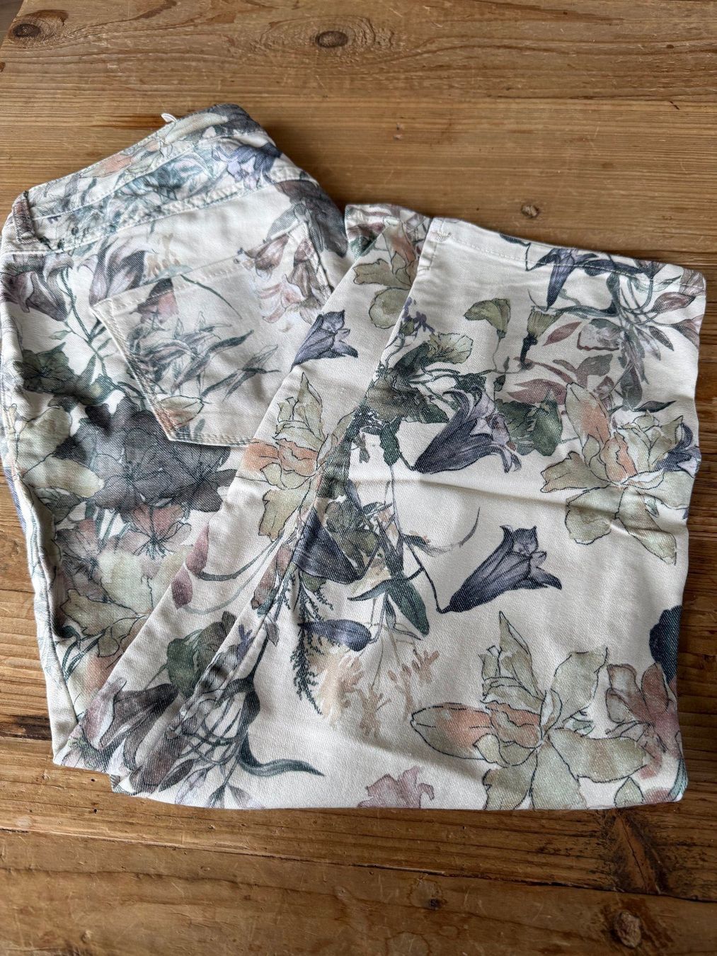 Madeleine Pantaloni: Madeleine Hose Damen Gr. 42 – Usato da Kirchdorf AG venduto da coco123 1