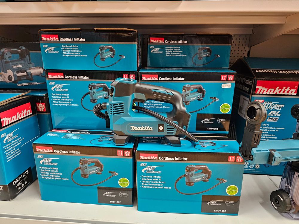 Makita DMP180Z Akku Kompressor