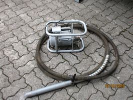 Betonruettler Elektro mit Schlauch gebraucht guter Zustand