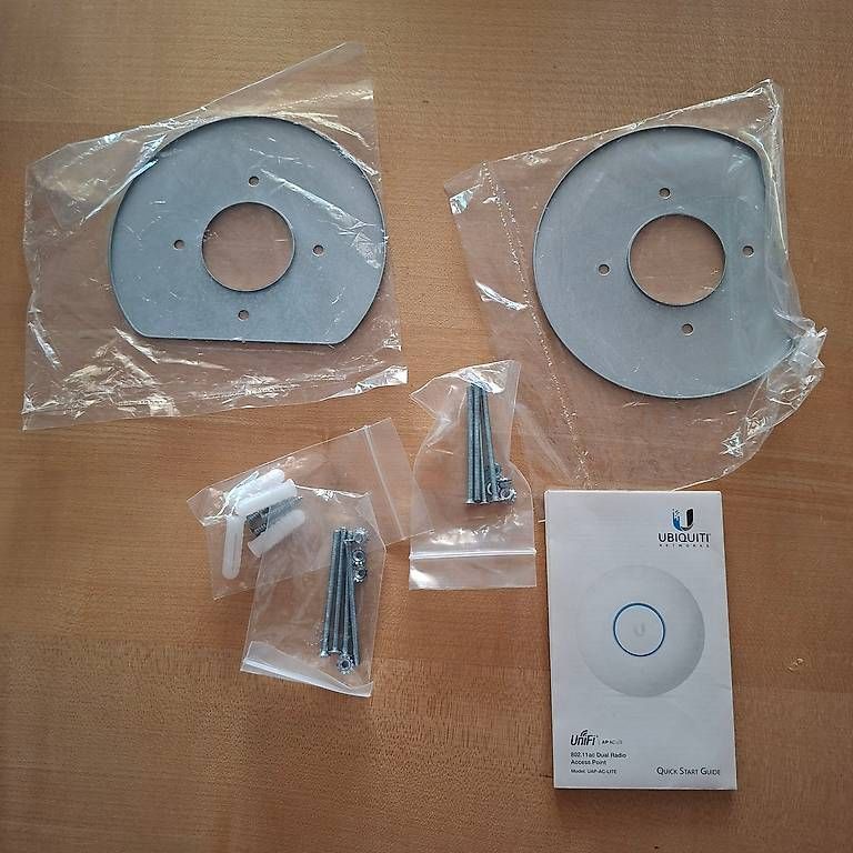 WiFi: Acesspoint von UniFi – Usato da Frauenfeld venduto da saabinsker 4