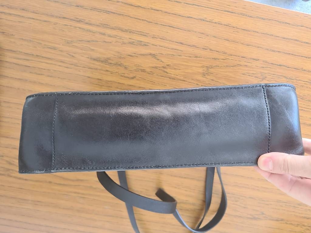 Taschen für Damen: Ledertasche Damen schwarz – Gebraucht aus Wittenbach von sufi03 2