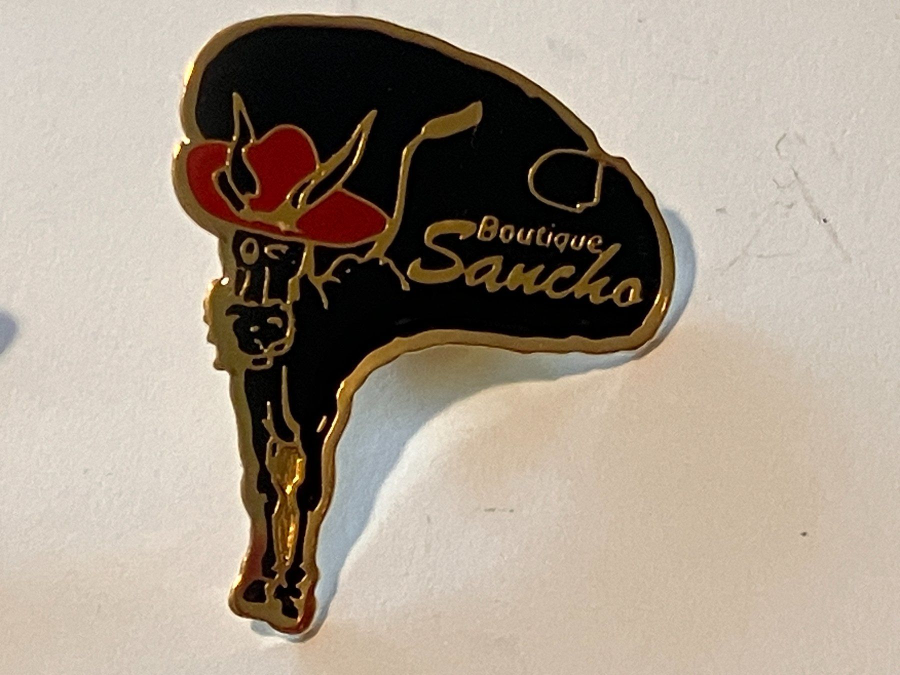 Placchette & Badge: 1 Pin Boutique Sancho – Usato da Basel venduto da djwwpp