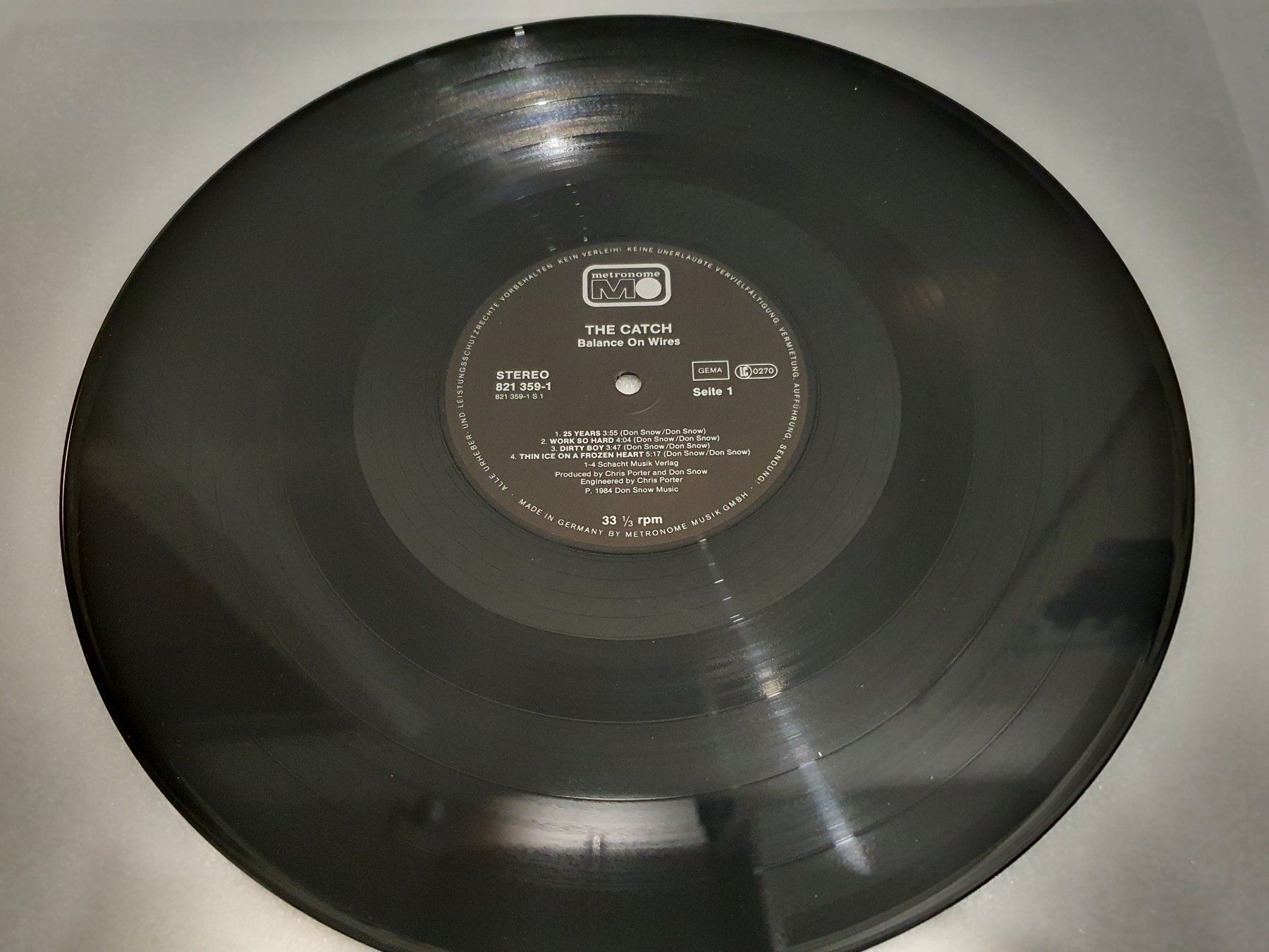 Dischi in vinile: The Catch - Balance On Wires – Usato da Uster venduto da Vinyl-Leidenschaft 4