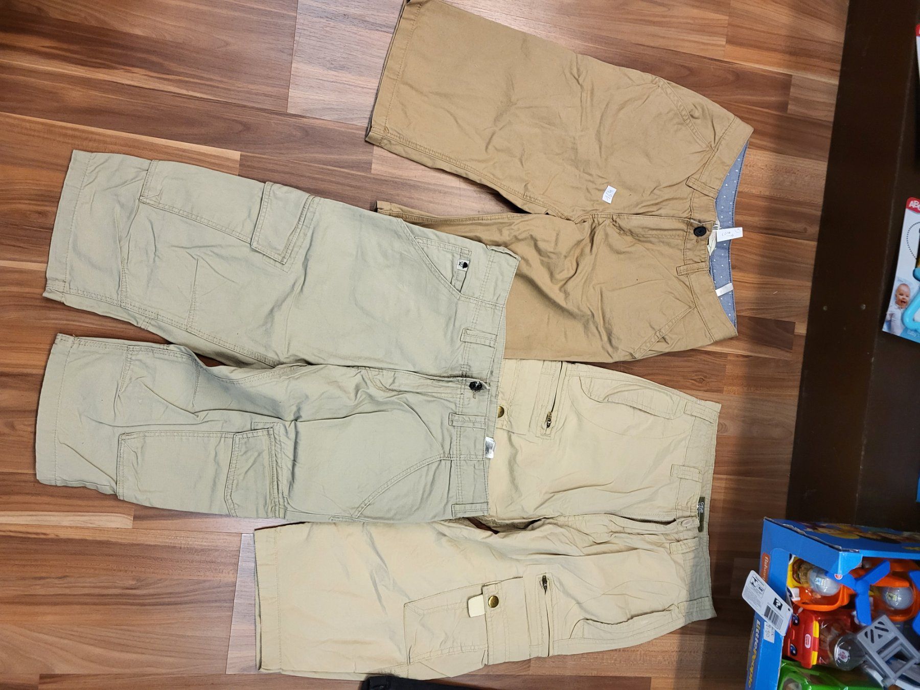 Pantalons: 6 Bermudas  gr 164 B2 – D'occasion à Schwarzenburg par Flamingo07 1