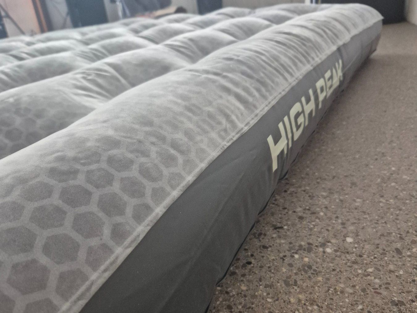Matelas: Luftbett Comfort (High Peak) – D'occasion à Olten par NaSch 2
