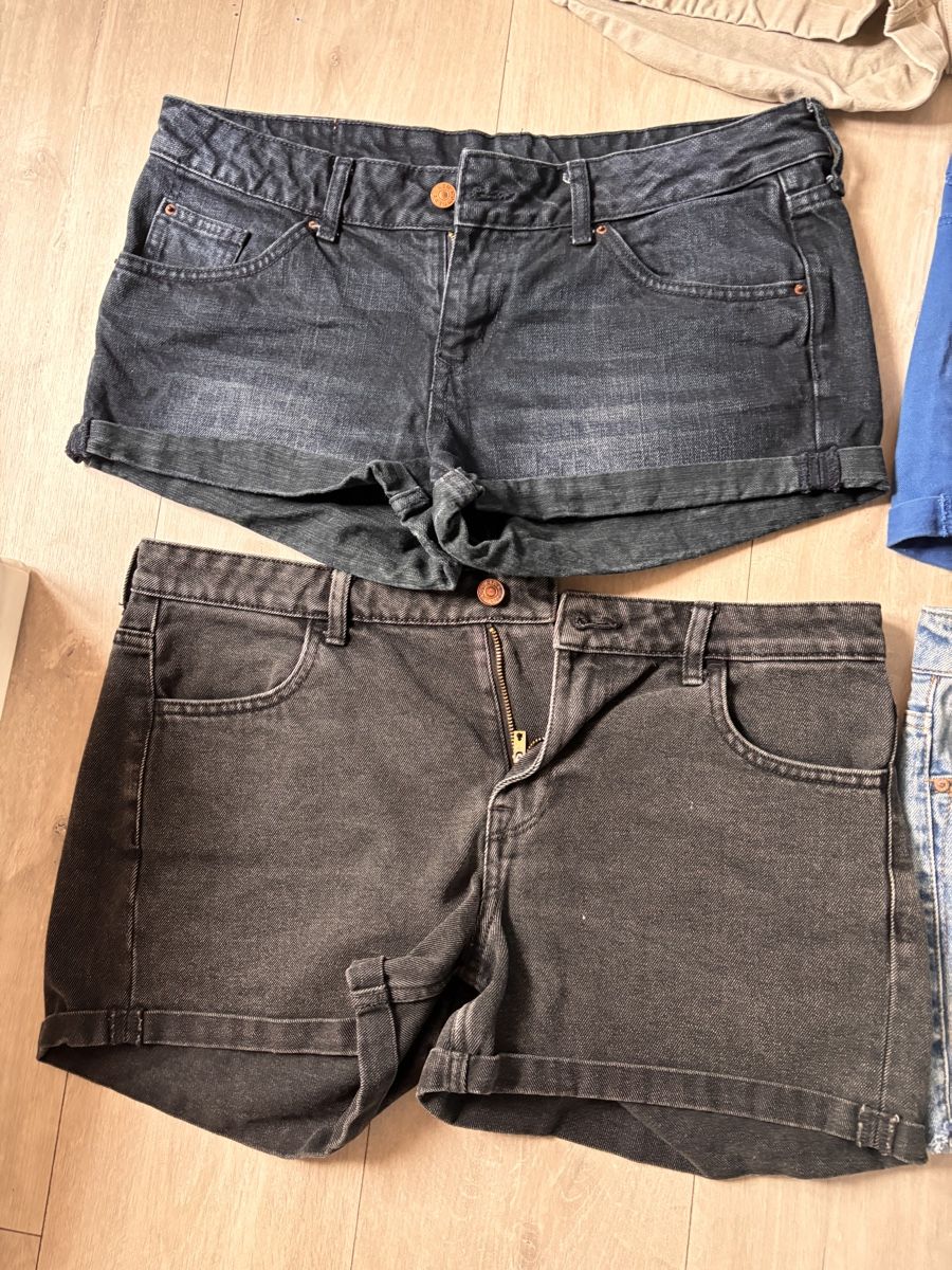 Lotti di vestiti: 4 Shorts & 1 Jeansrock, Gr. 40 – Usato da Erlinsbach SO venduto da flick20 2