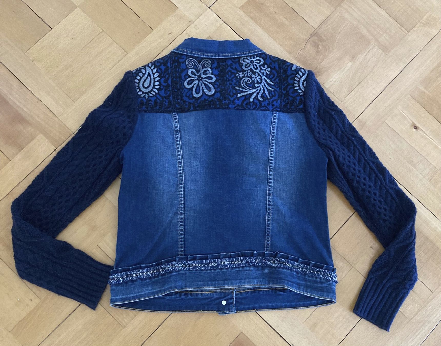 Desigual Giacche: Desigual Veste en Jeans taille 40 – Usato da Lausanne venduto da Chips_1 2