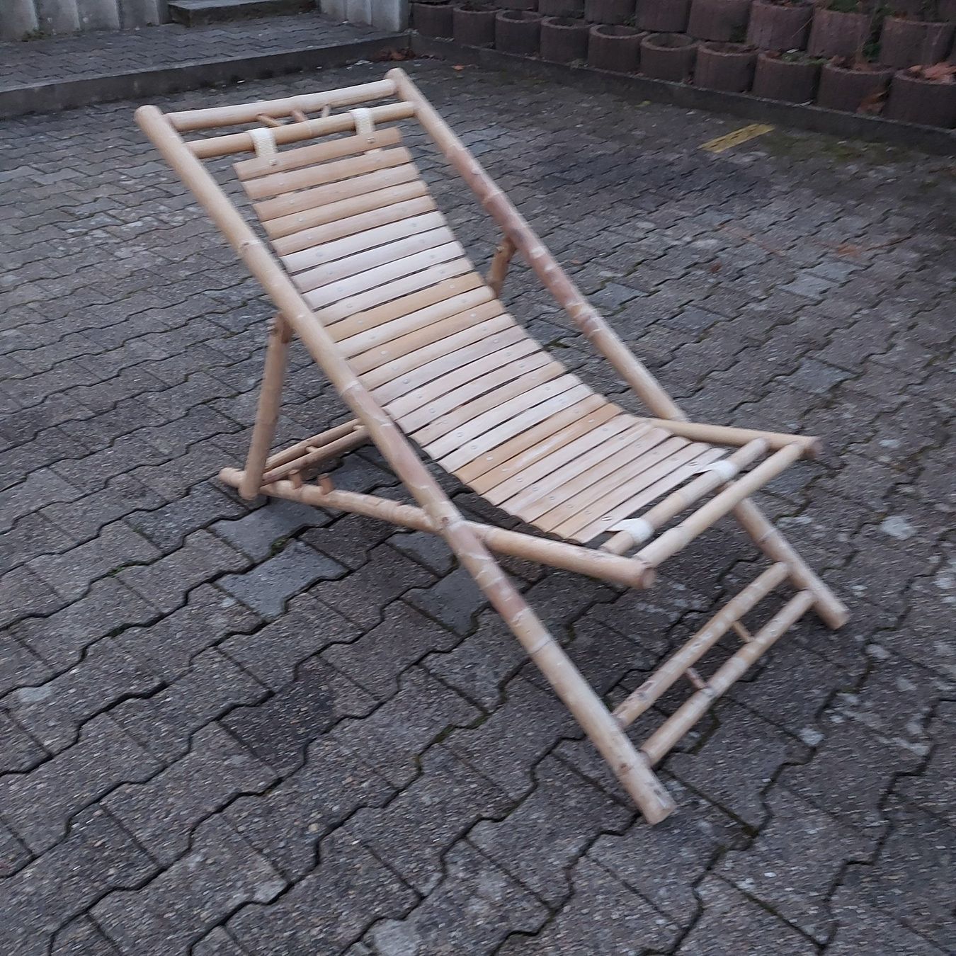 Sedie a sdraio: Vintage Bambus Liegestuhl - super und elegant – Usato da Schlieren venduto da Norauro 1