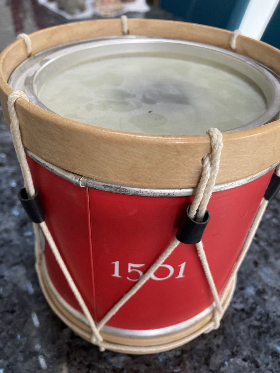 Altre Stoviglie: Vintage Läckerli Blechdose – Usato da Dietikon venduto da ebegab 1