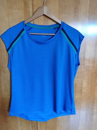 Laufshirt /Sportshirt Gr. M blau