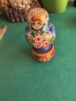Babuschka mit Musik und Drehung 