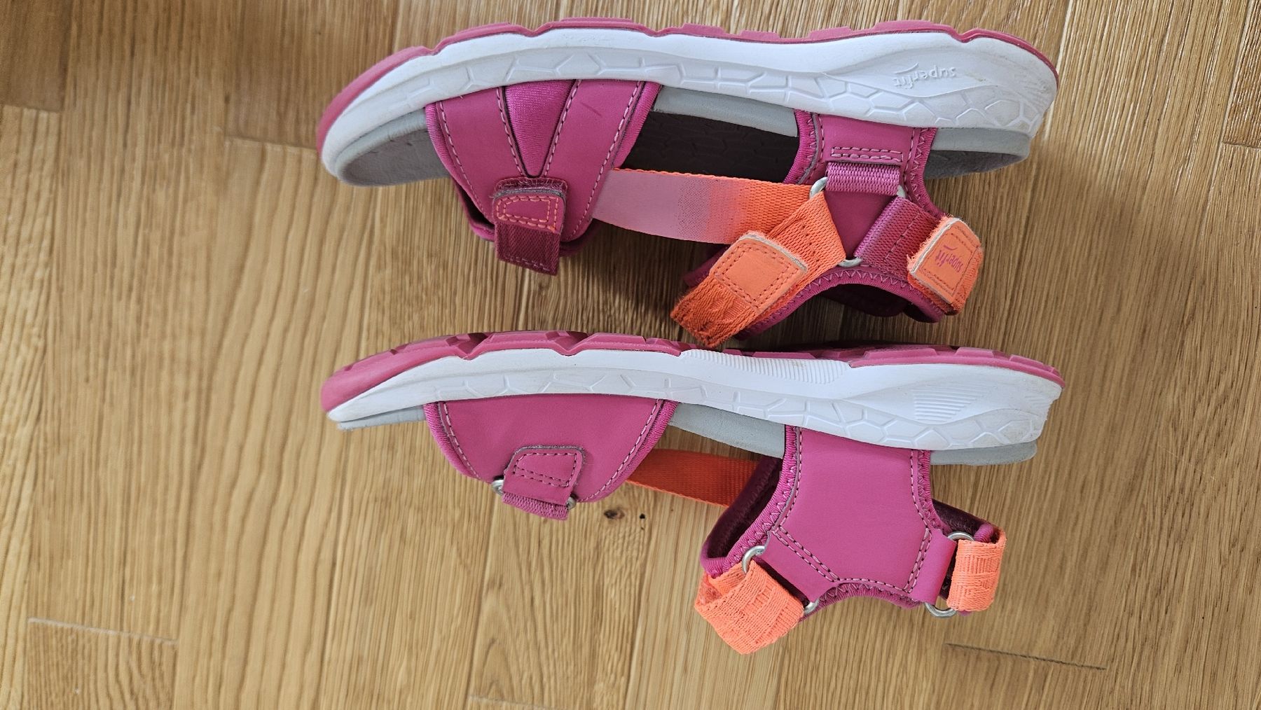 Superfit Scarpe da uomo: Superfit Crisscross Trekkingsandale Grösse 34 – Usato da Frenkendorf venduto da Julesrules84 3
