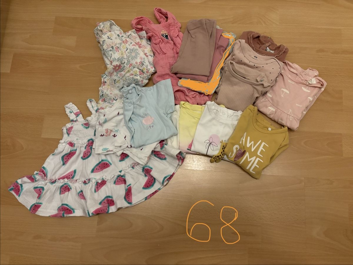 Lotti & Set di vestiti: Kleiderpaket Mädchen – Usato da Au ZH venduto da chna99