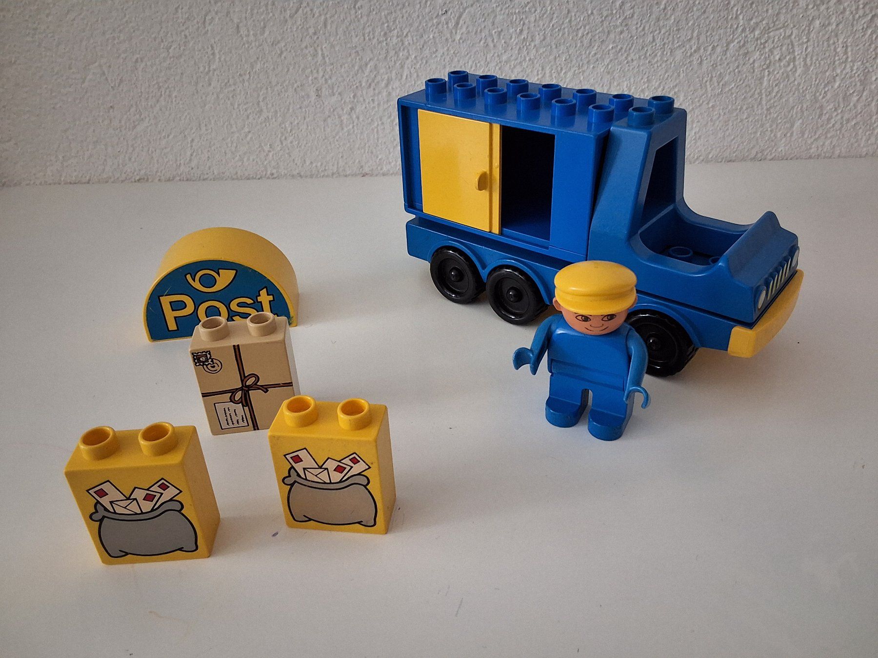 Lego Giocattoli: Lego Duplo Post Lieferung ll – Usato da Liebefeld venduto da moony4blue 3