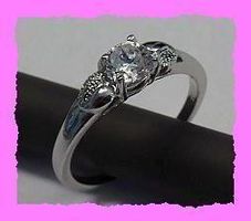 Bezaubernder Ring mit Zirkonia