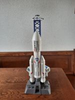 Playmobil vaisseau spatial avec site de lancement