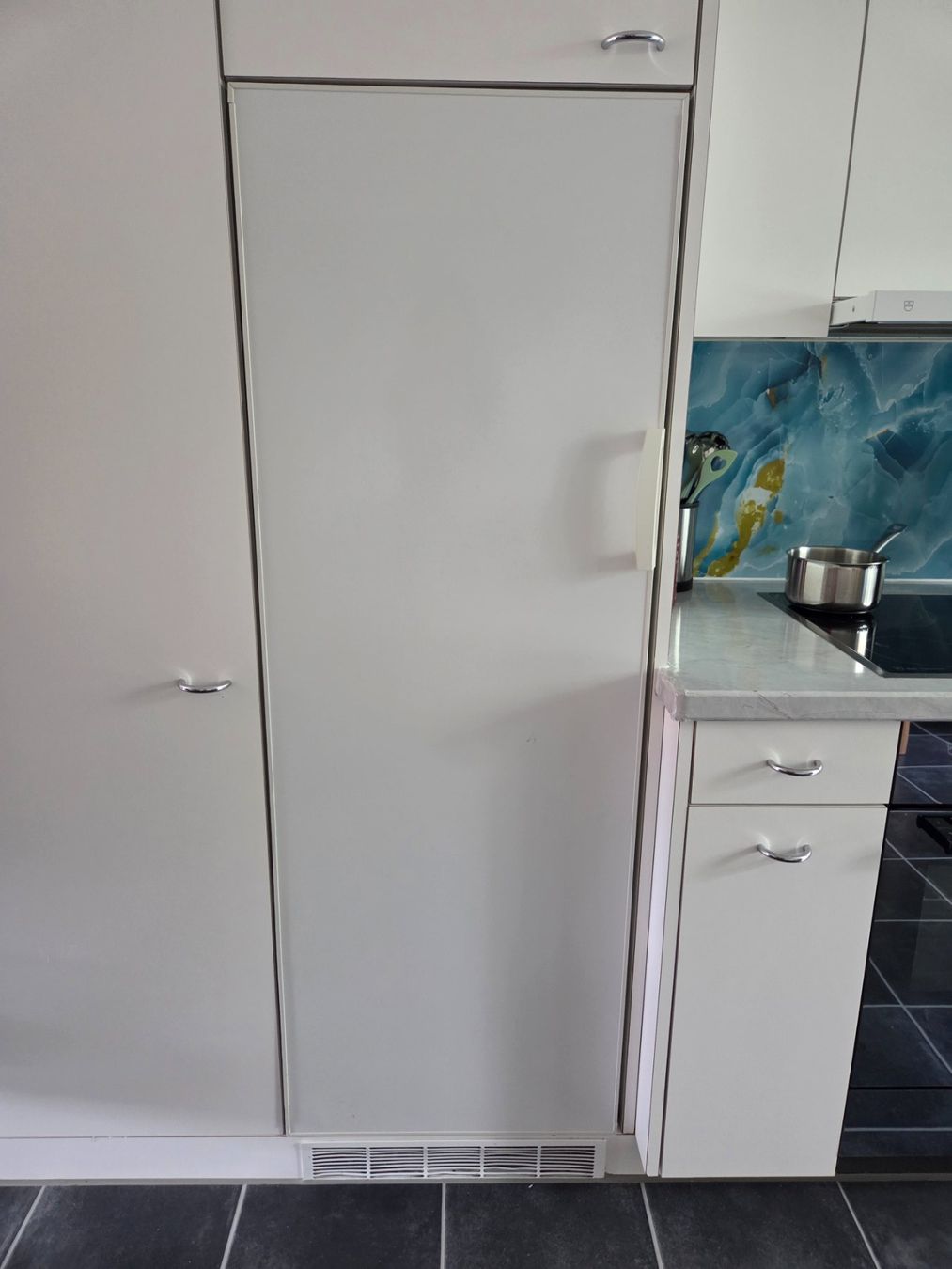 V-Zug Frigoriferi: Kühlschrank V-Zug KS De Luxe – Usato da Steinhausen venduto da zwackelma 4