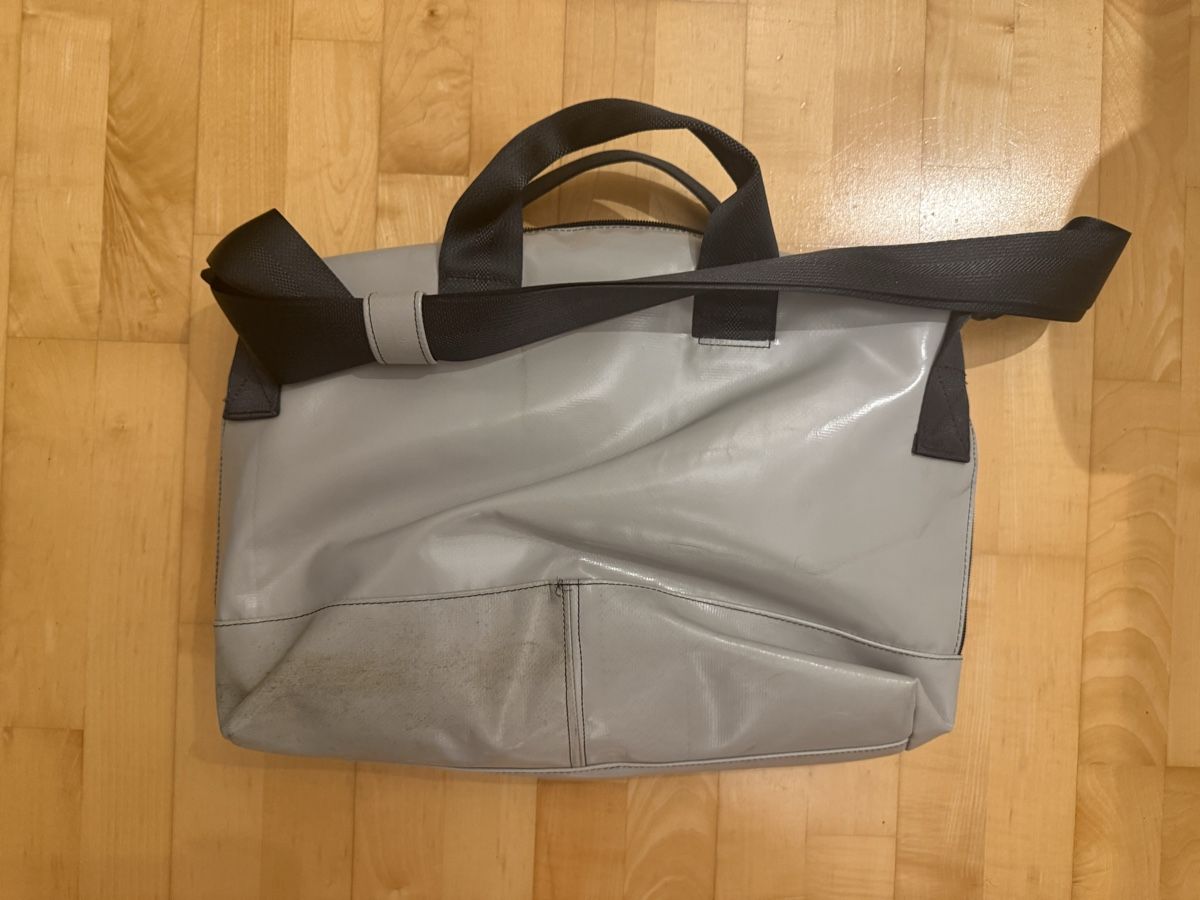 Freitag Borse: Freitag Tasche grau guter Zustand – Nuovo (secondo la descrizione) da Boll venduto da naj_8w6f 1