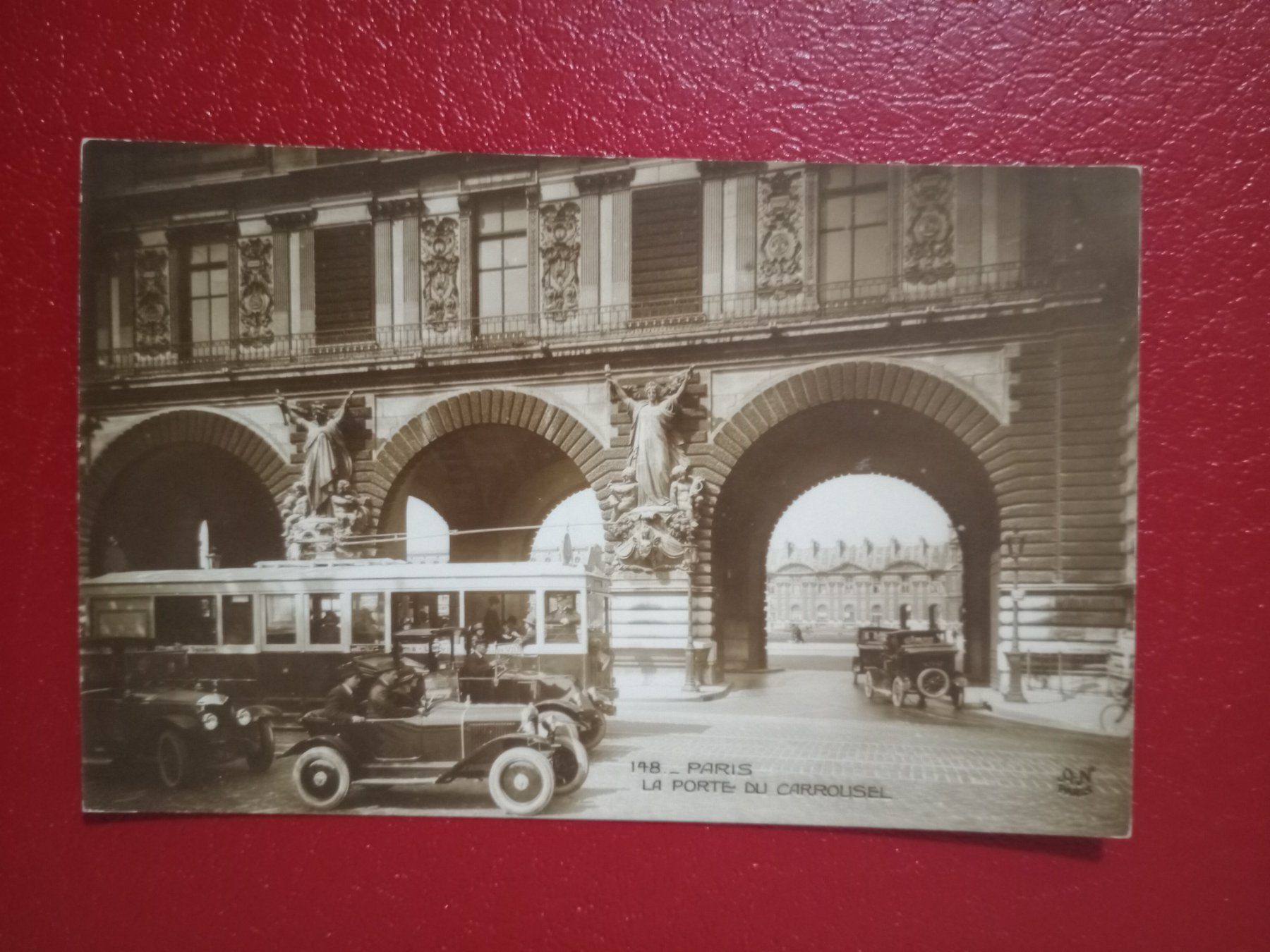 Cartoline postali: AK Paris alte Autos – Usato da Küttigen venduto da Melisch1000
