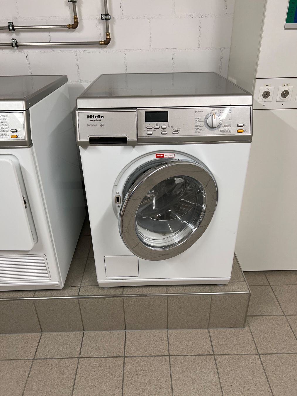 Miele Lavatrici: Waschmaschine Miele 6.5 kg – Usato da Wängi venduto da Hug-9545