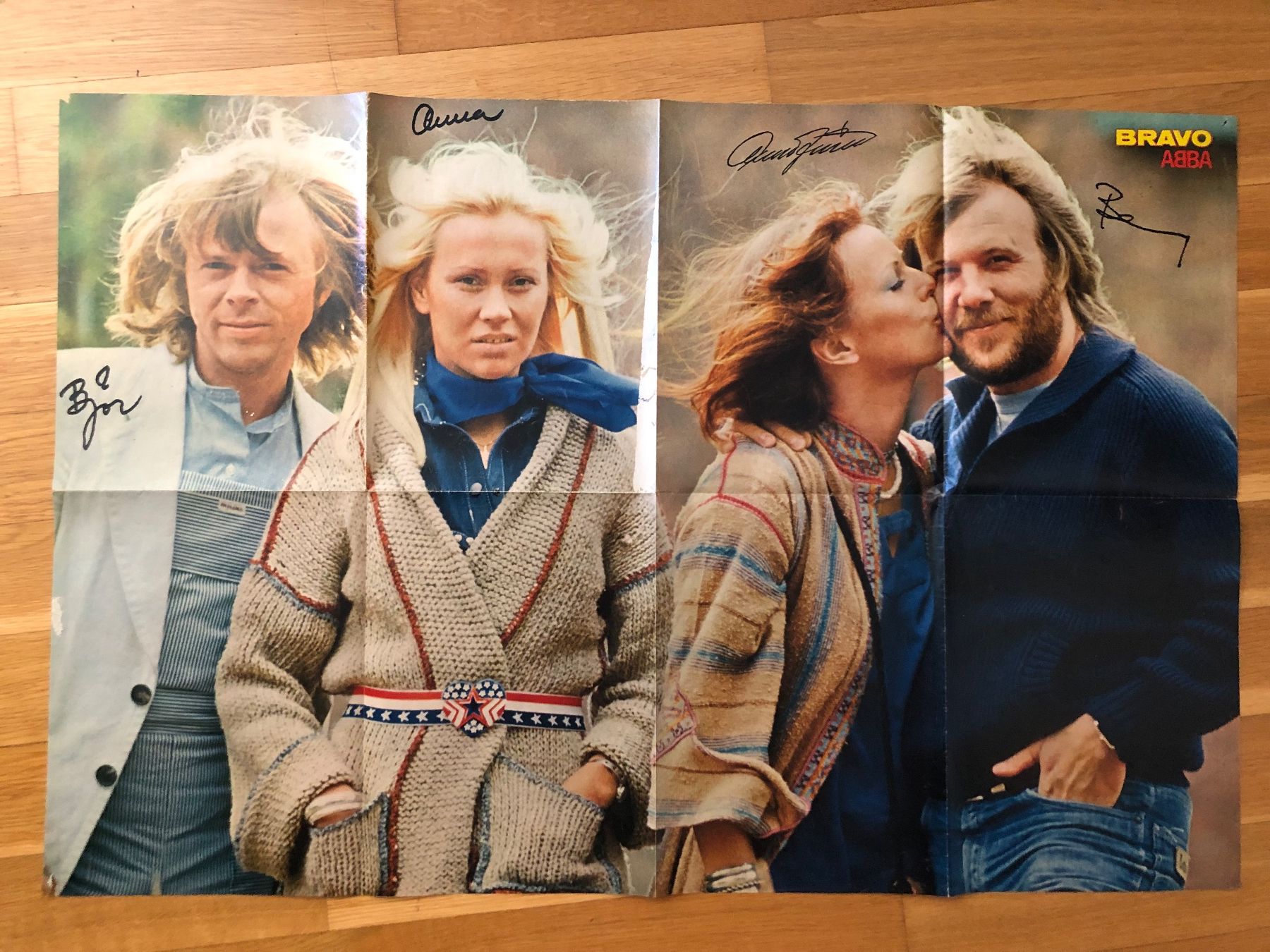 Foto & Immagini: ABBA original super XL Poster mit Autogramm – Nuovo (secondo la descrizione) da Wettingen venduto da ABBA-Retro