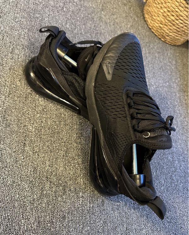 Nike Air Max 270 Hommes taille 44 noir Acheter sur Ricardo