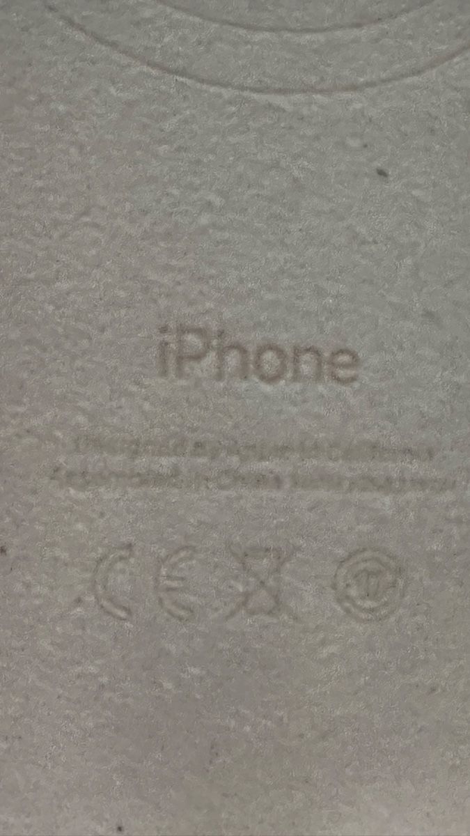 Apple Cover & Protezioni schermo: Apple iPhone 14 Pro Plus case original Apple slightly used – Usato da Mont-sur-Lausanne venduto da jolieresale 2