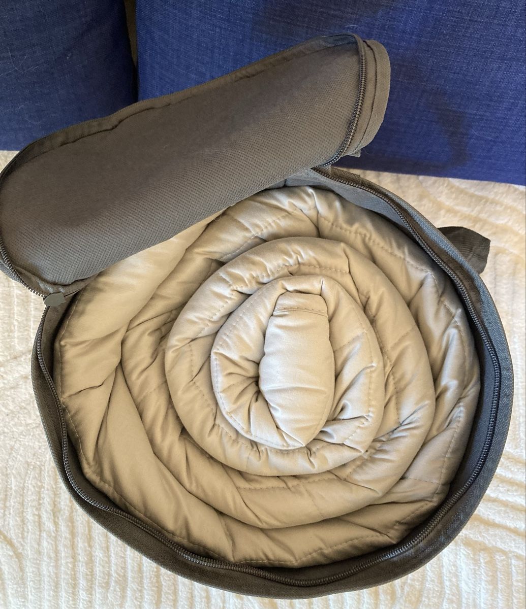 Couvertures: Couverture lestée neuve - Gewichtsdecke – Neuf avec emballage d'origine à Ardon par hel_2sxp 2