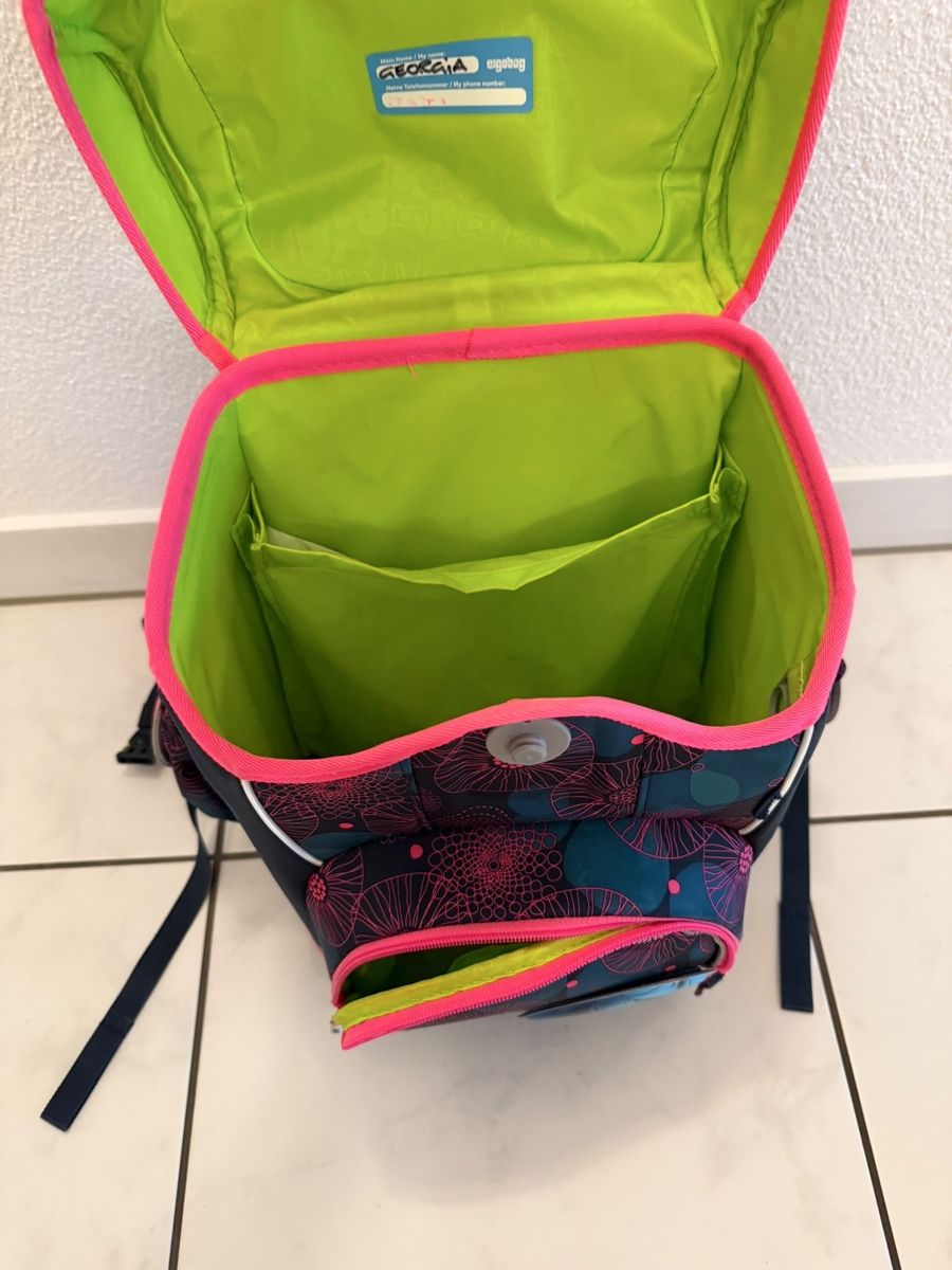 Ergobag Zaini: Ergobag cubo light Schulranzen, Schulthek, Schulrucksack – Usato da Luzern venduto da strandbar90 4