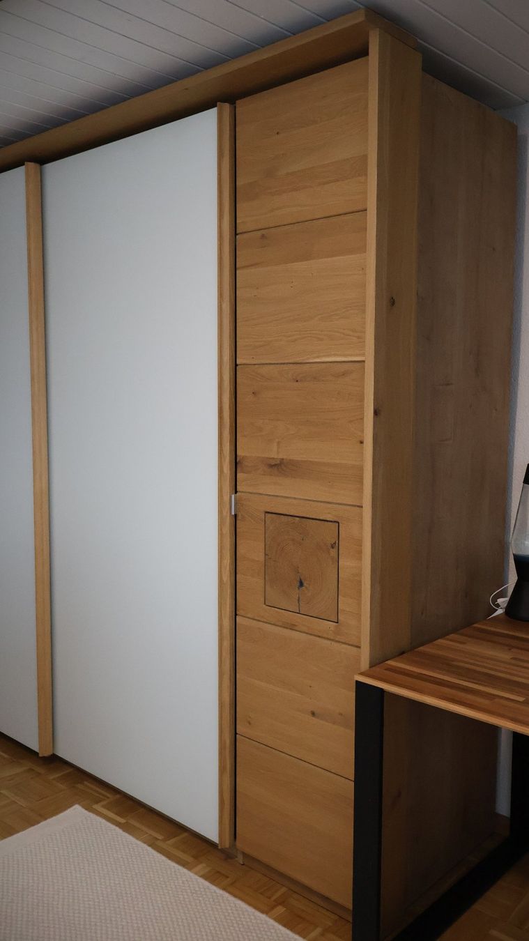 Schränke: Kleiderschrank Eiche – Gebraucht aus Nuglar von mjc_cw9f 1