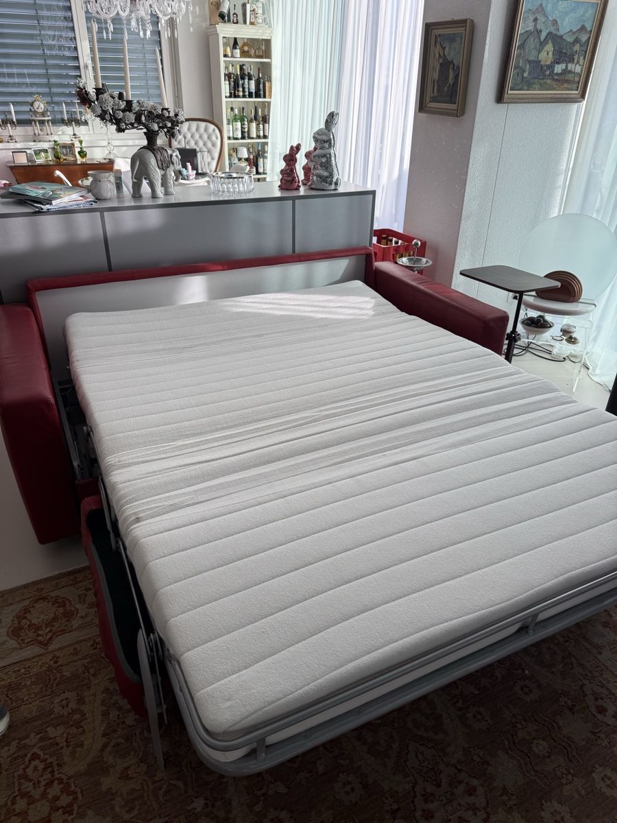 Sofas: Rotes Echt Leder Schlafsofa – Gebraucht aus Bülach von goldeneye94 2
