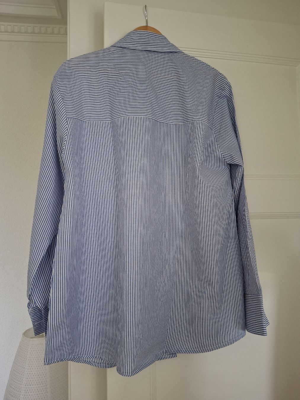 Camicette: Chemise rayée bleue et blanche L – Usato da Lausanne venduto da Cognitia 2