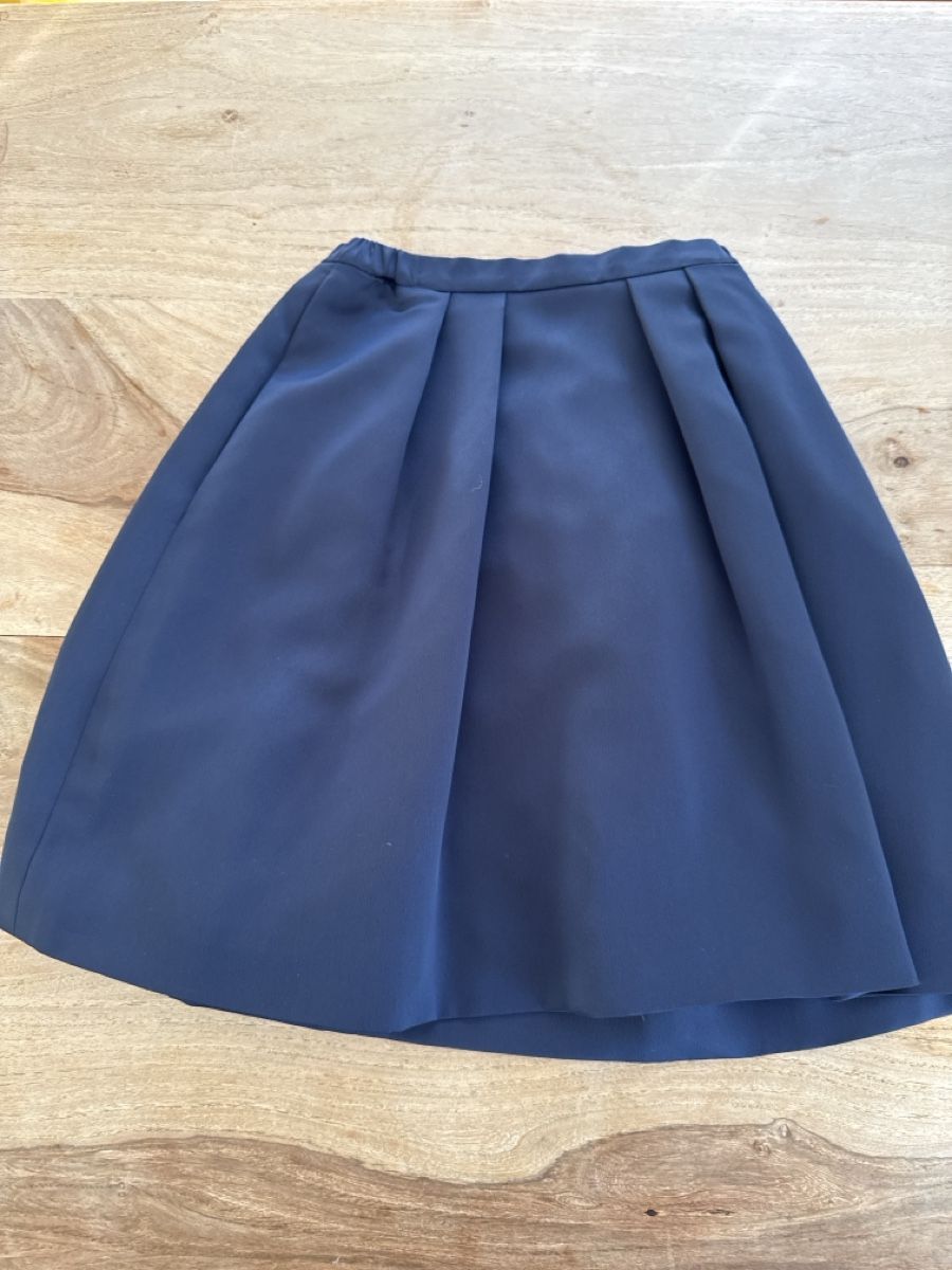Piqyourdress Gonne: PIQ Jupe – Usato da Gibswil venduto da spongii