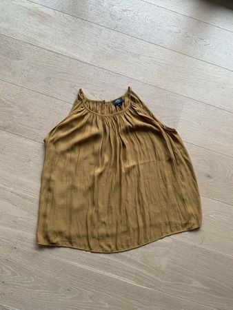 Avant Premiere Top, Gr. 36, Olivgrün, Sommer Must-have!
