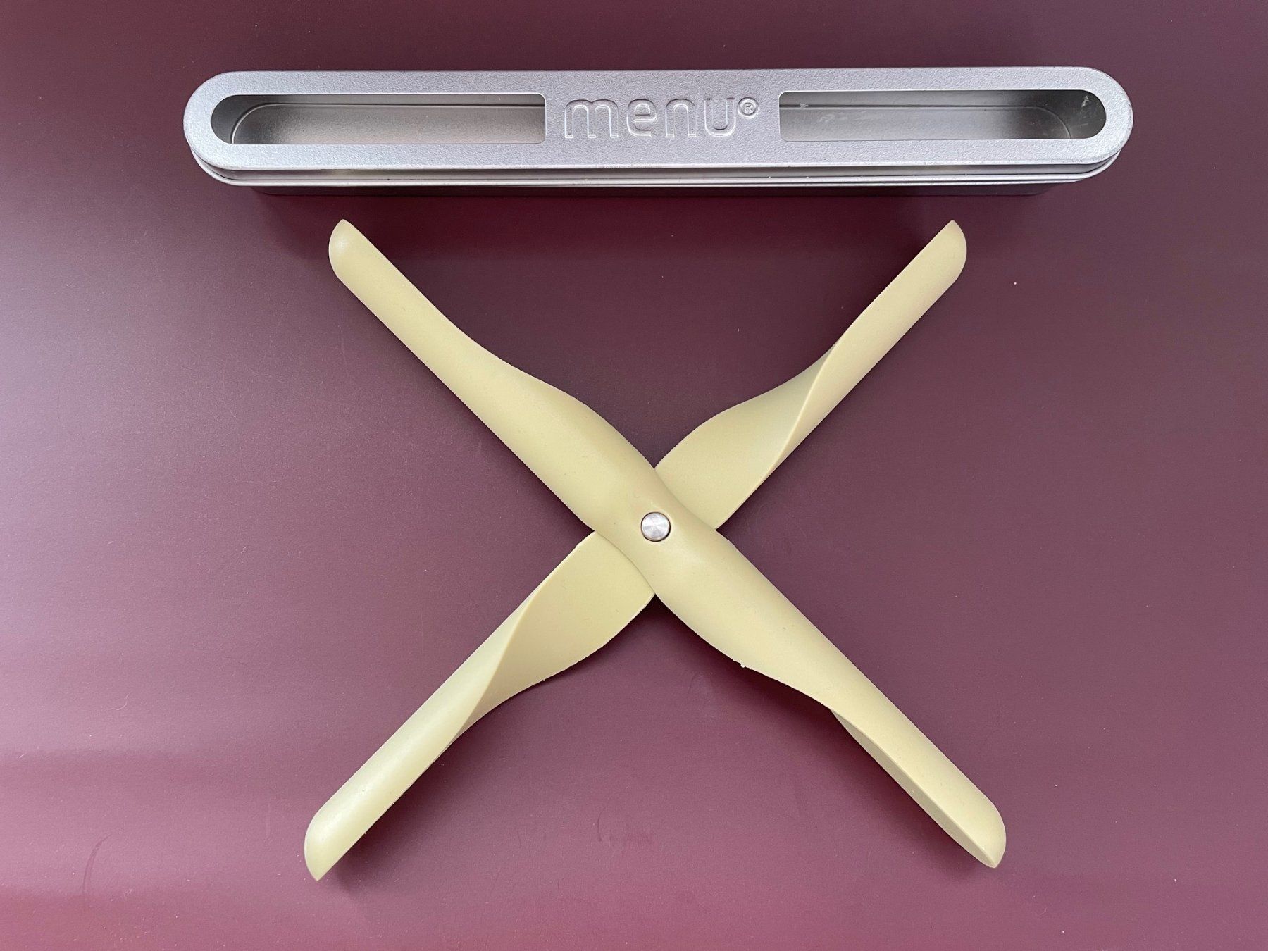 Sottobicchieri: MENU Propeller Untersetzer Pfannenuntersetzer Silikon Design – Usato da Gossau SG venduto da entwederoder