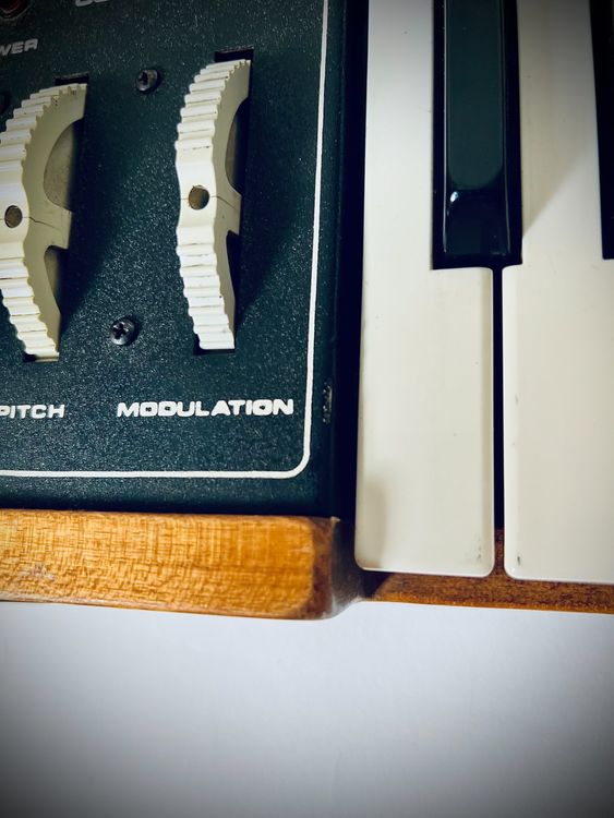 Musikinstrumente: Moog Prodigy Analogsynthesizer - Vintage Rarität. – Gebraucht aus Bern von helloliptek 2