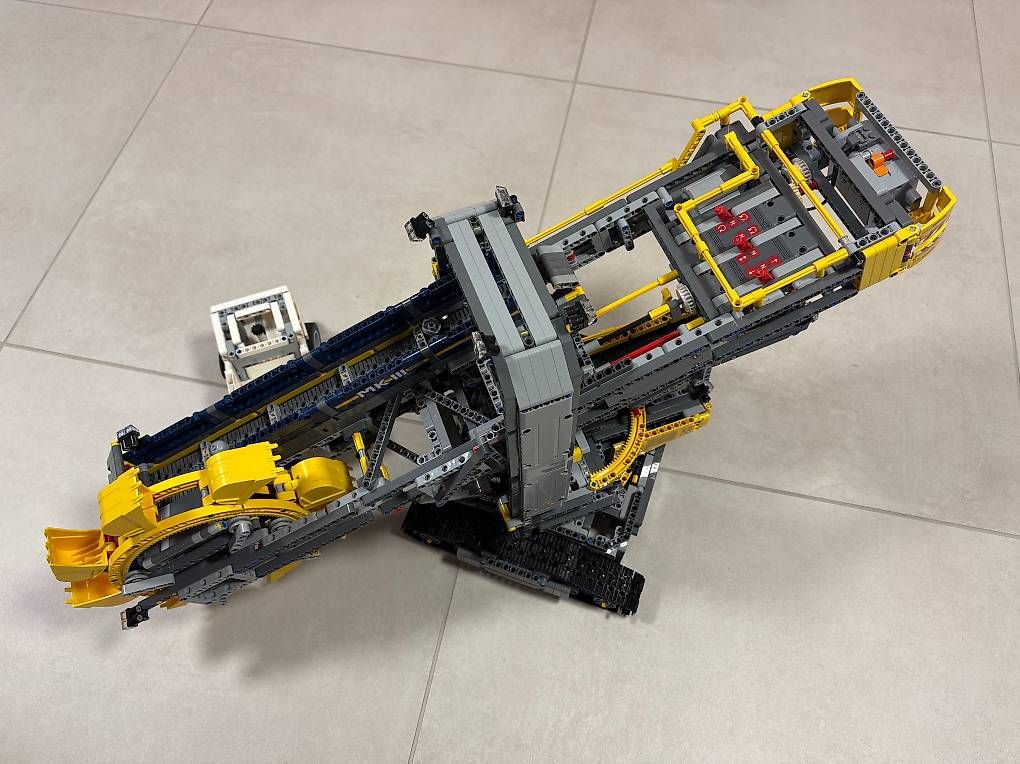 Kit di modellismo & Modellini statici: LEGO Technic 42055 Schaufelradbagger zerlegt & sortiert – Usato da Aefligen venduto da Stefan_Lobsiger1979 2
