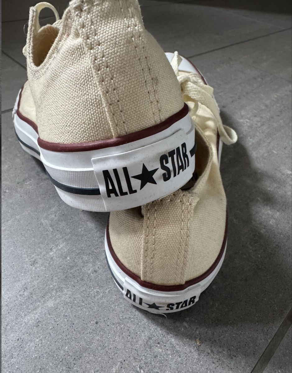 Converse Scarpe da uomo: Gelbe Converse – Nuovo (secondo la descrizione) da Bülach venduto da jes_s6yg 2