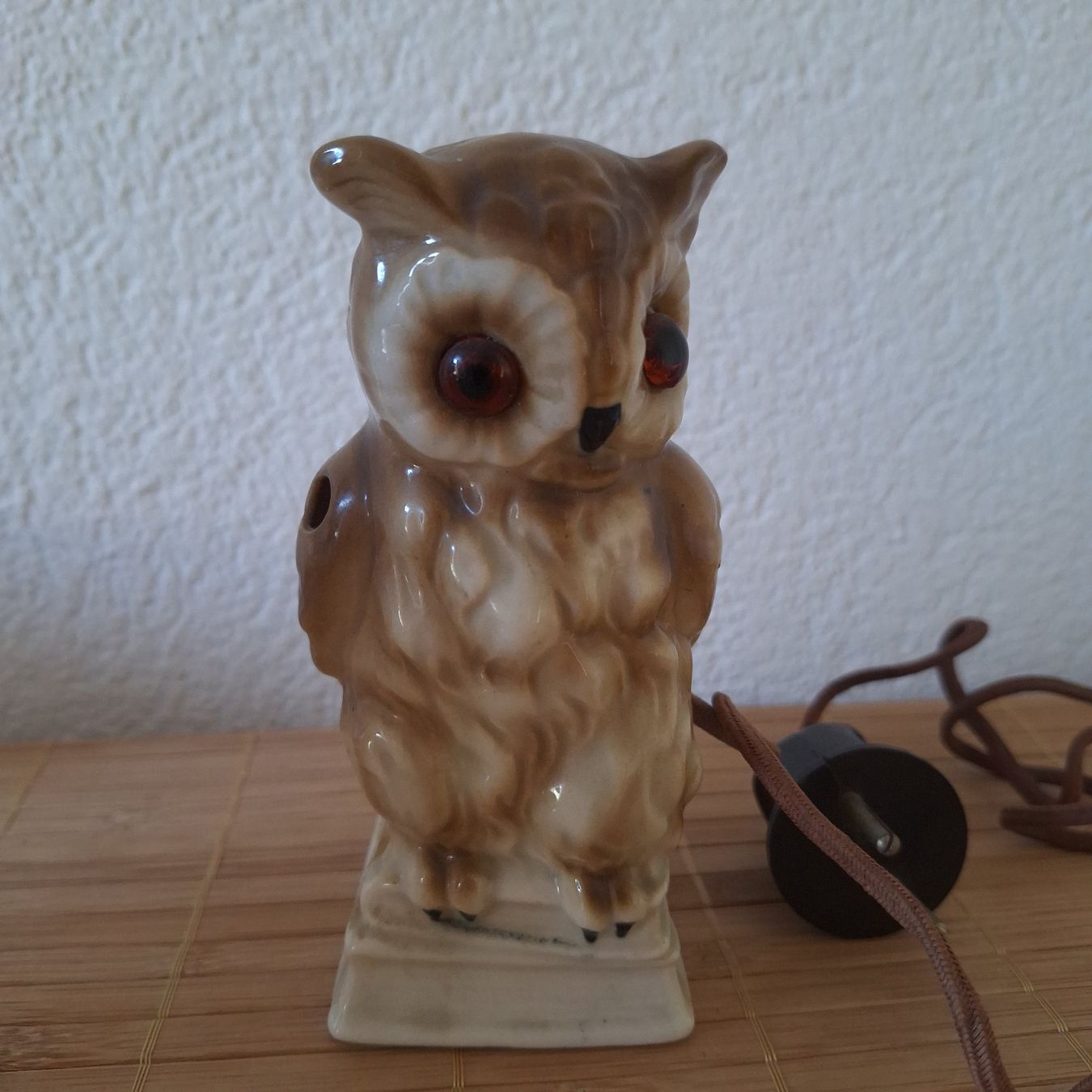 Lampade: Vintage Lampe, Eule, Uhu, Rauchverzehrer – Difettoso da Winterthur venduto da ric_rl7n 2