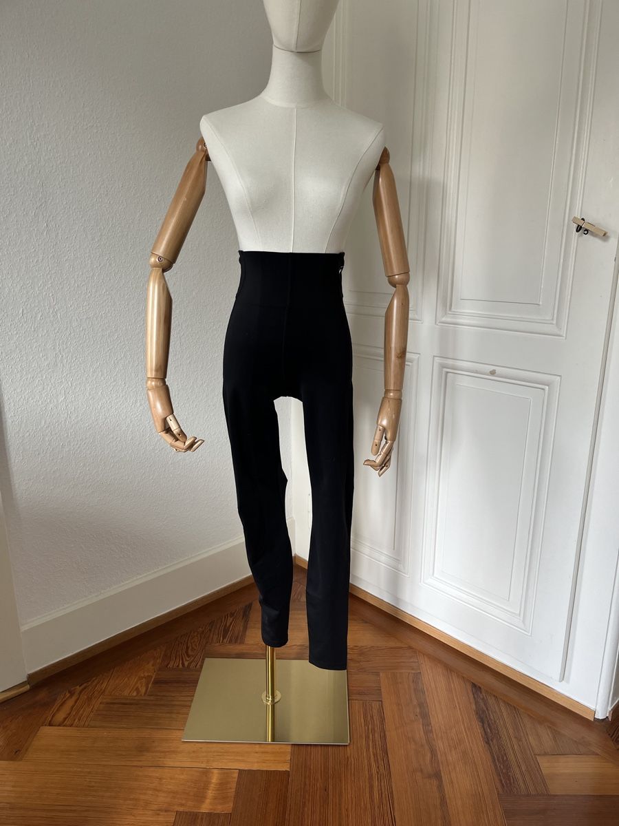 Nike Leggings: Nike Dri-FIT Black Leggings, Size S – Usato da Mies venduto da Nib2011