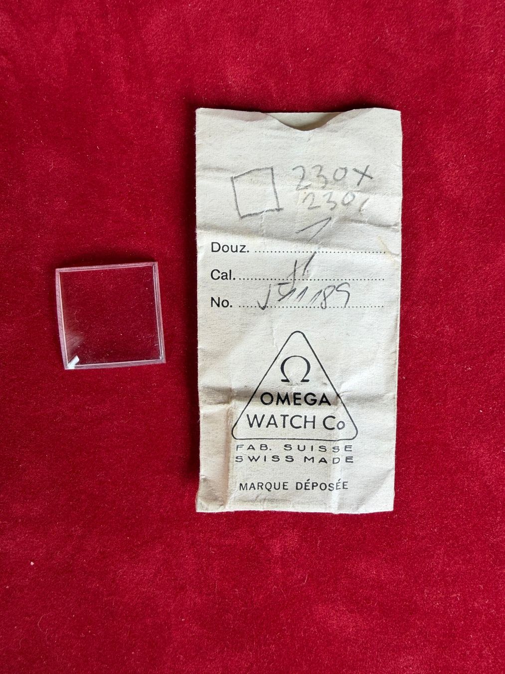 Omega Orologi: OMEGA - Cal. 511.189 - Original Plexi Carré – Nuovo (secondo la descrizione) da LE LIGNON venduto da Katanaion
