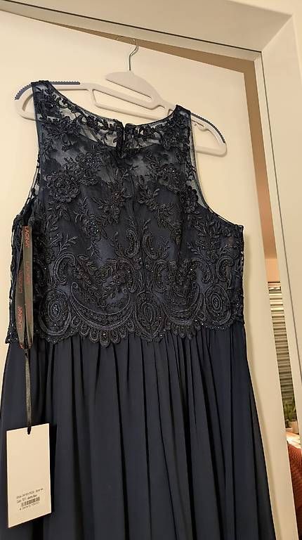 Kleider: Nachtblaues langes Abendkleid – Gebraucht aus Marbach SG von Maler35 4