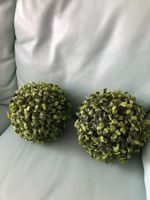 2 Künstliche Deko Buxus Kugel 14cm