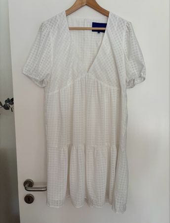 Weisses Sommerkleid von Résumé, Grösse 36 - Top Zustand!