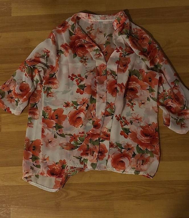 Camicette: 5 blumen blousen transparent gr. M – Usato da Mörschwil venduto da nvcmi 2